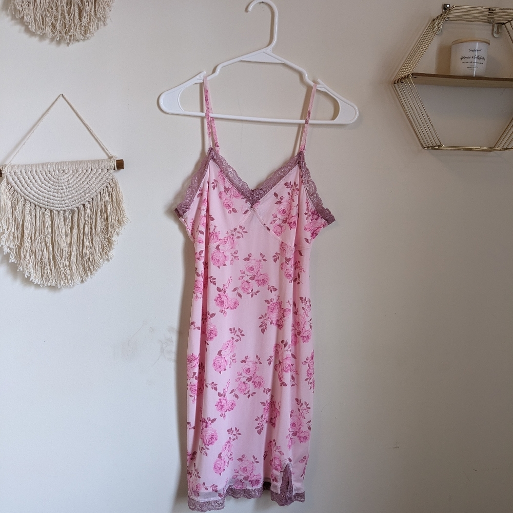 Wild Fable pink floral lined lace slip dress
